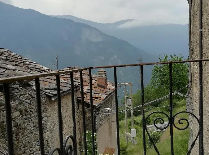 Cantina Alpina فندق *