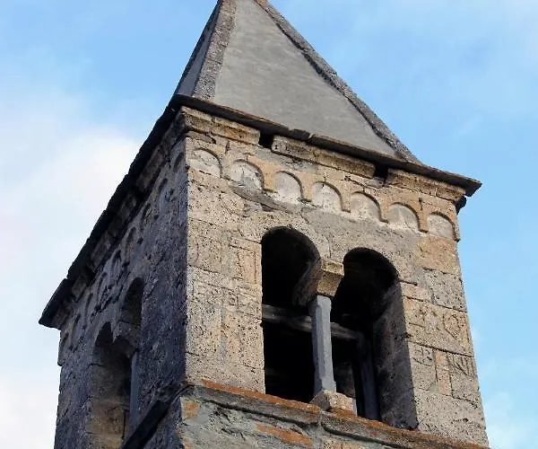 Cantina Alpina فندق