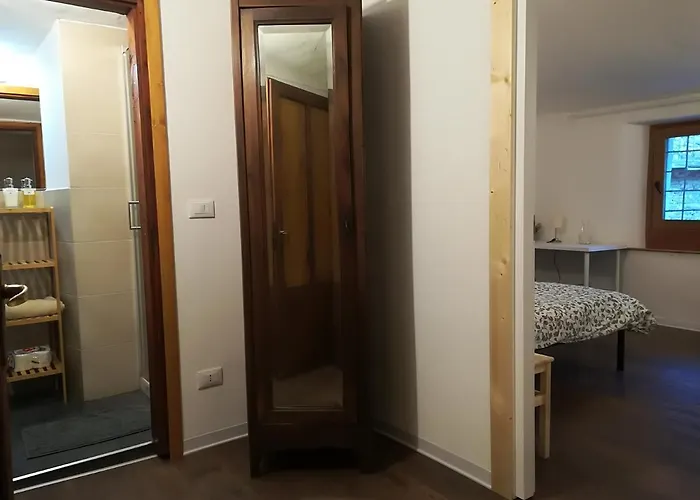 Cantina Alpina فندق